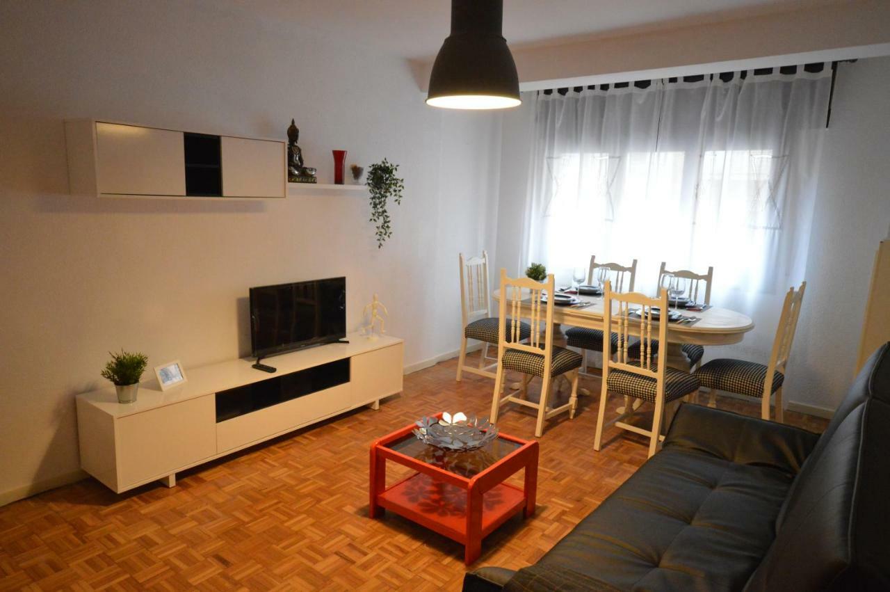 Apartamento Fleta Apartment Zaragoza Exterior photo